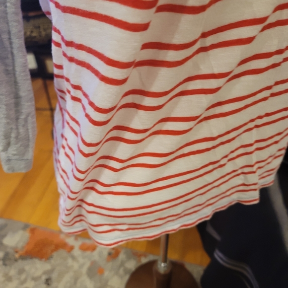 Old Navy Baseball 3/4 Sleeves, Grey & Red - Picture 4 of 6